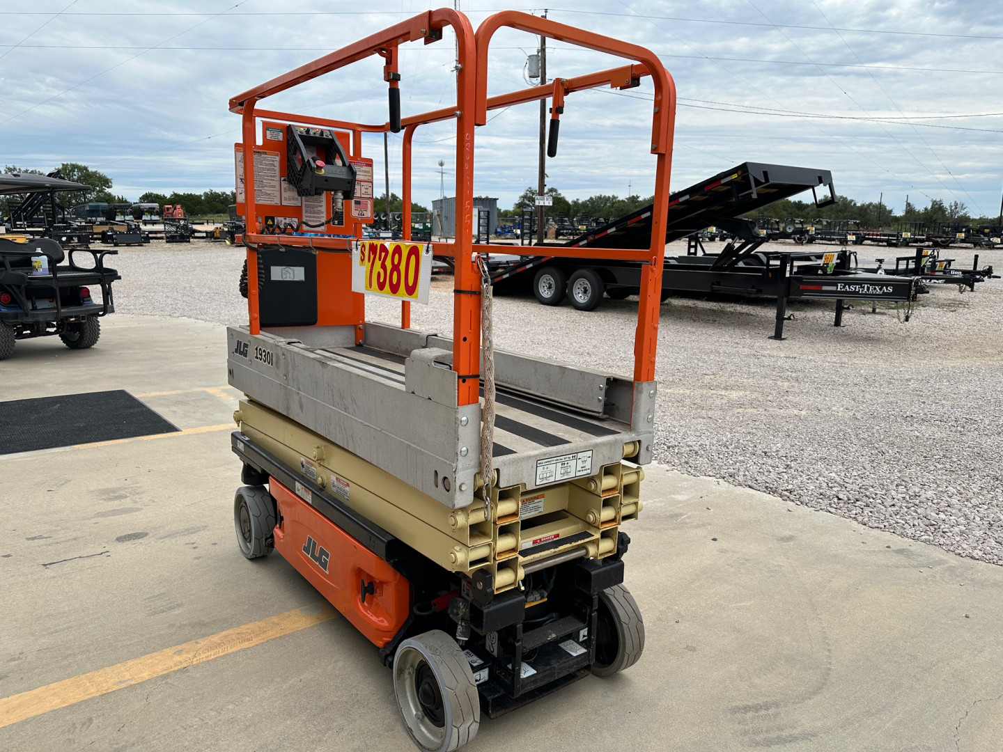 Used 2023 JLG 1930ES Scissor Lift