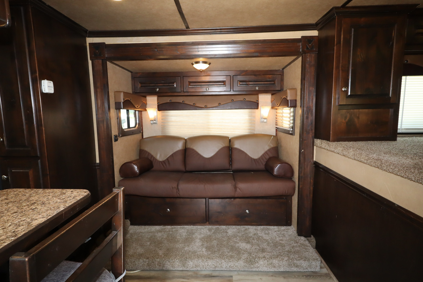 Used 2015 Merhow Trailers 3 Horse LQ Trailer