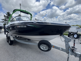 Used 2018 Yamaha Boats 212 X Jet Boat