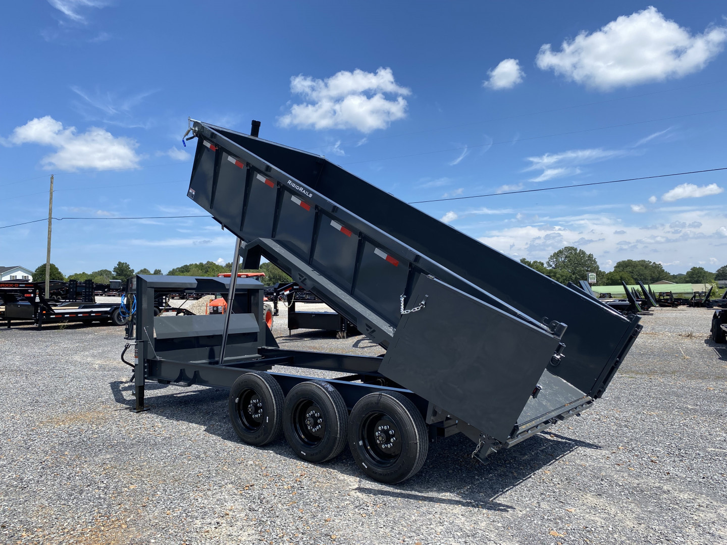 New 2026 Lamar Gooseneck Dump Trailer | 83" x 16' | 21K GVWR