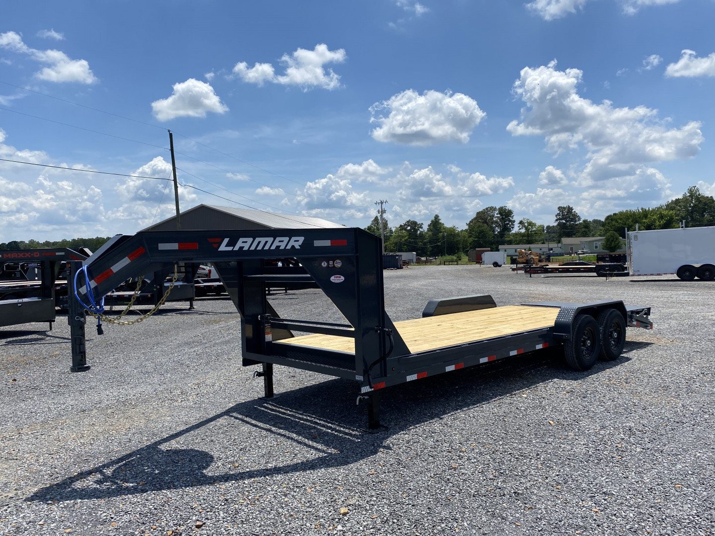 New 2026 Lamar 83"X22' 14K Gooseneck Equipment Trailer