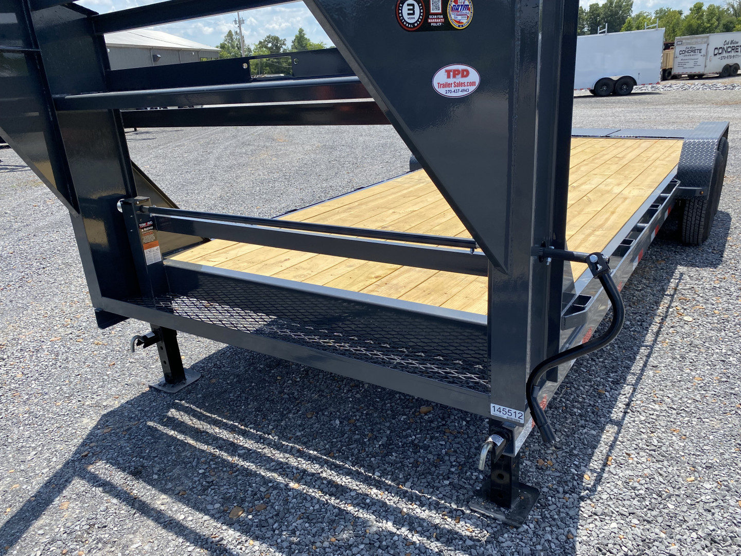New 2026 Lamar 83"X22' 14K Gooseneck Equipment Trailer