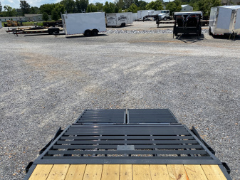 New 2026 Lamar 83"X22' 14K Gooseneck Equipment Trailer