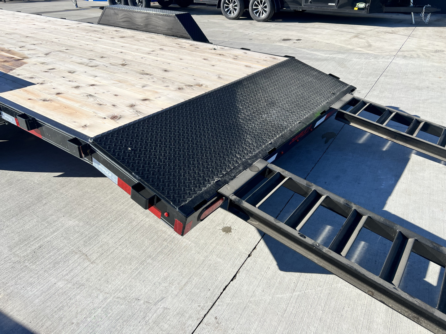 New NEW 2026 Double A 22’ flatbed Equipment Trailer 2-5200 lb axles=10K, dovetail, Slide In Ramps