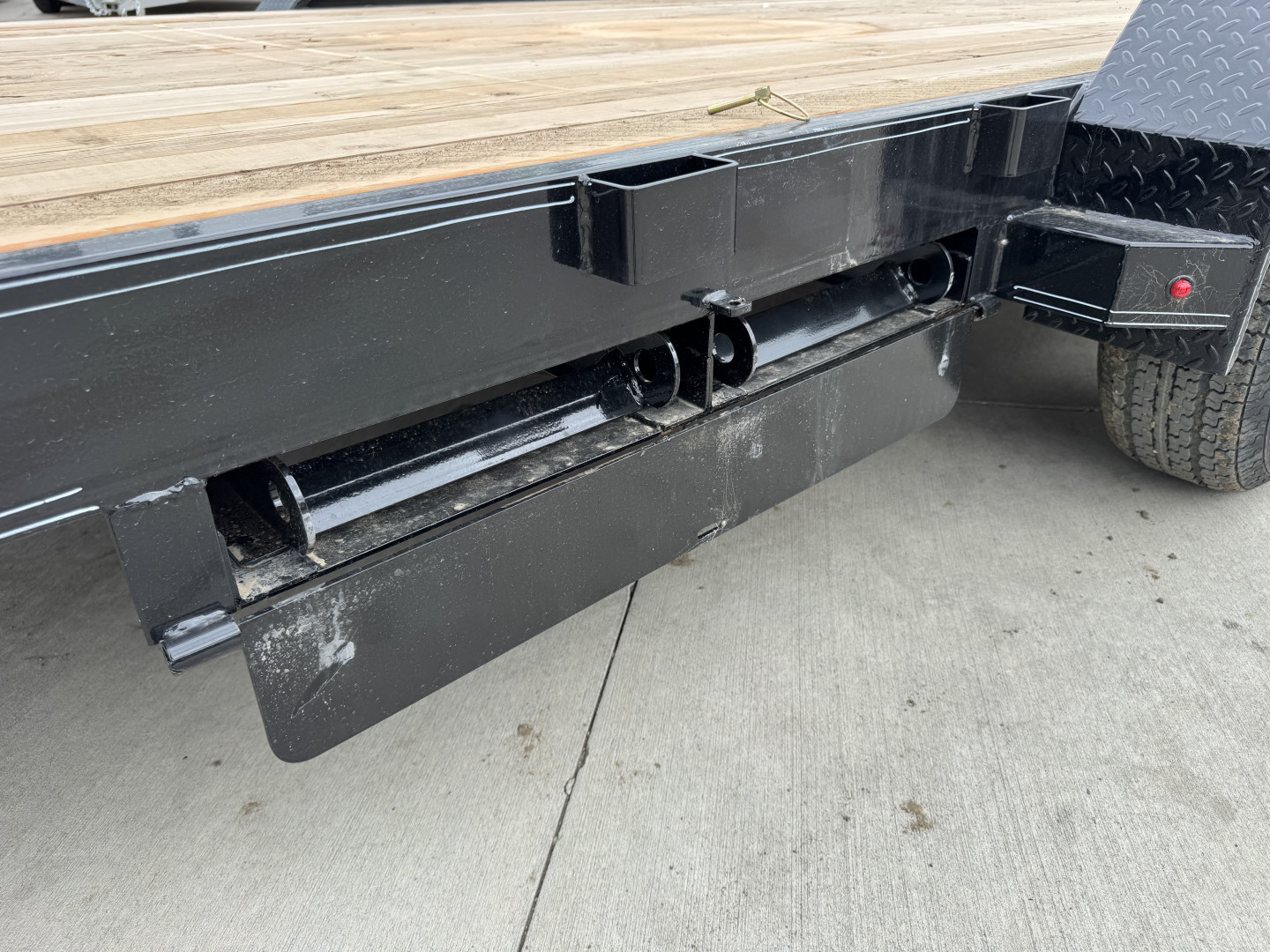 New NEW 2026 Double A 22’ flatbed Equipment Trailer 2-5200 lb axles=10K, dovetail, Slide In Ramps