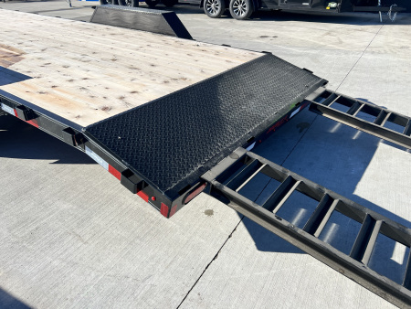 New NEW 2026 Double A 22’ flatbed Equipment Trailer 2-5200 lb axles=10K, dovetail, Slide In Ramps