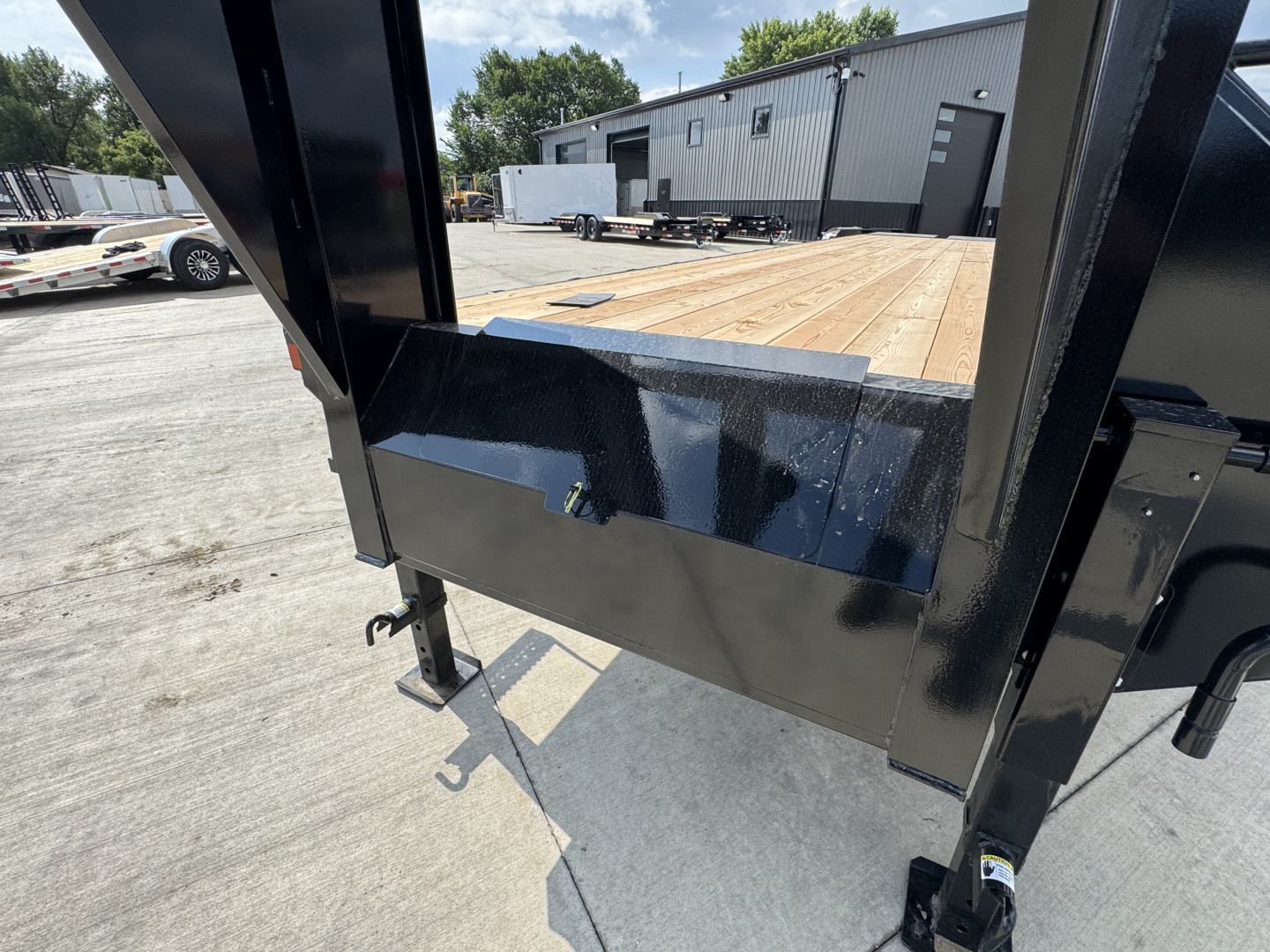 New 2026 Double A 40’ Gooseneck Deckover 35’ plus 5’ x 102” with 2-12K tandem dual axles=26K