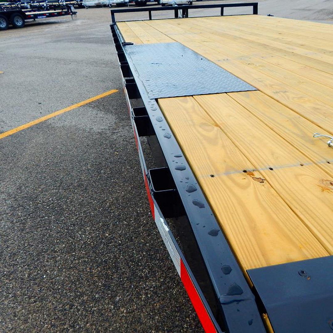 New 2025 Sure-Trac 8.5 x 17+3 Low Profile Beavertail Deckover Trailer  10K