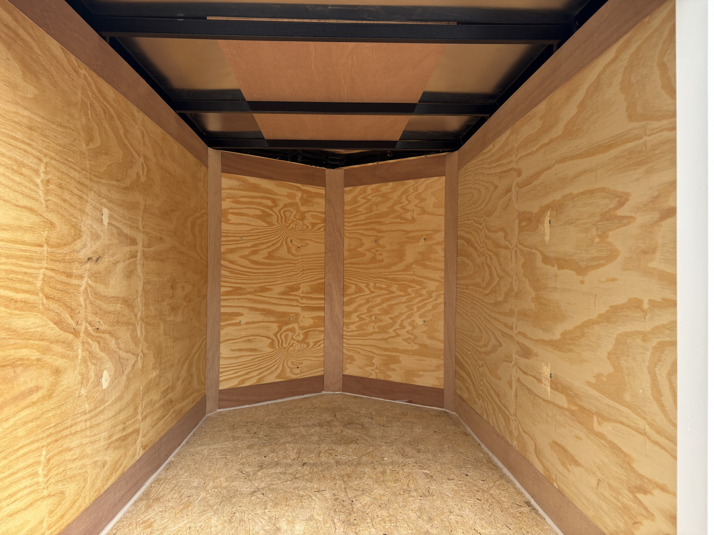 New 2025 Cross Trailers 4'x6' Cross Beta - CTB46SA Enclosed Trailer