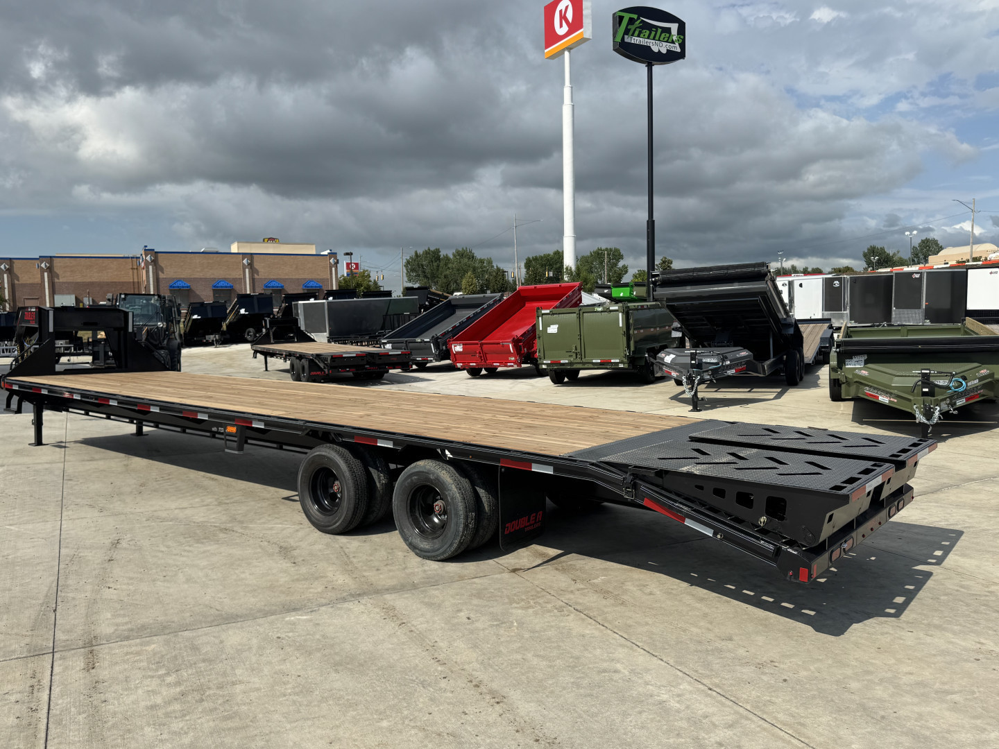 New 2026 Double A 36’ Gooseneck Deckover 31’ plus 5’ x 102” with 2-10K tandem dual axles=25K