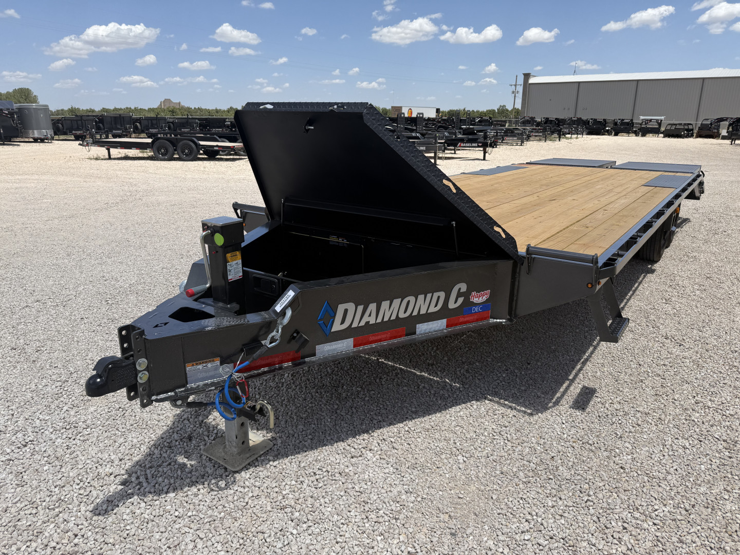 New 2026 Diamond C 102"x24' BP HD Deckover Equipment Trailer - DEC207