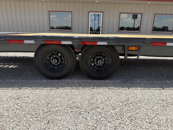 New 2026 Diamond C 102"x24' BP HD Deckover Equipment Trailer - DEC207