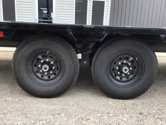 New 2026 PJ 102"x30' GN Low-Pro Flatbed w/ Singles - LS