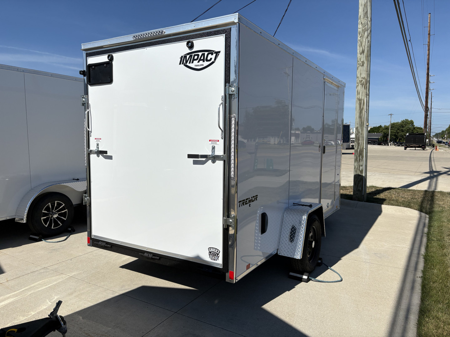 New 2025 Impact Trailers 6'X12' TREMOR WHITE RAMP DOOR CARGO Cargo / Enclosed Trailer