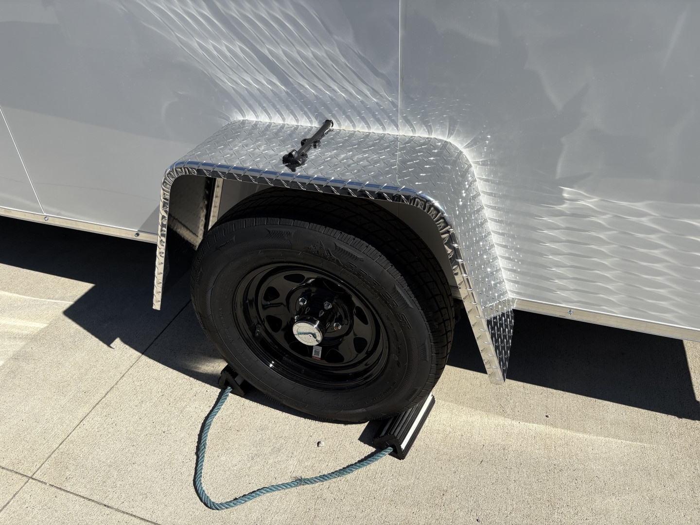 New 2025 Impact Trailers 6'X12' TREMOR WHITE RAMP DOOR CARGO Cargo / Enclosed Trailer