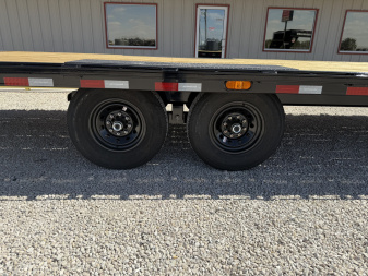 New 2025 PJ 102"x28' Gooseneck Deckover Hydraulic Tilt Trailer – T8