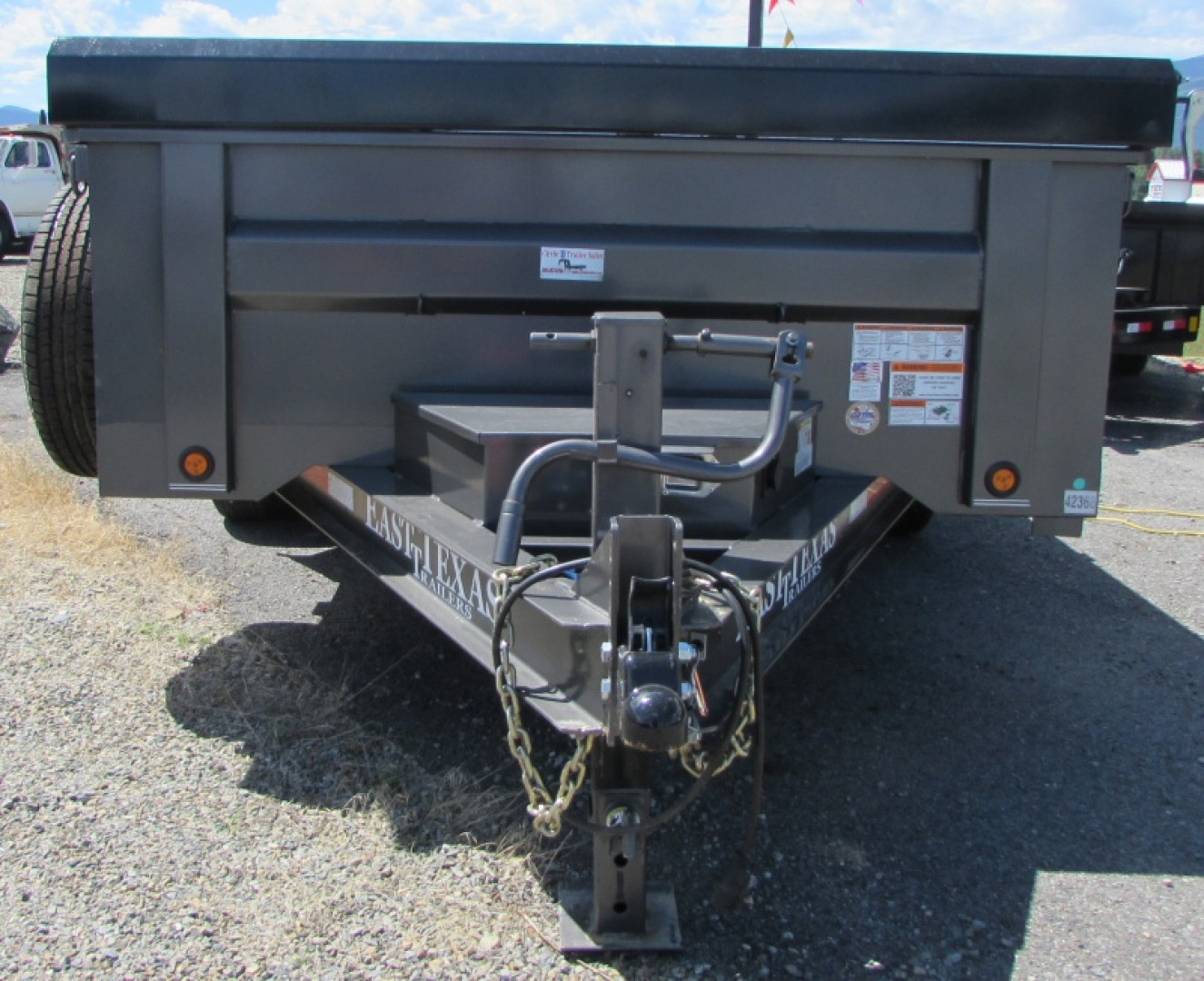 New 2025 East Texas Trailers 58SBD1426SE042368 Dump Trailer