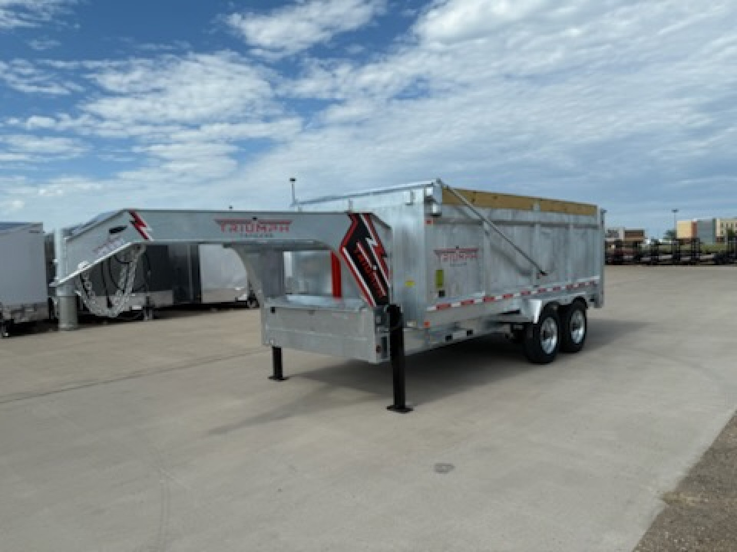 New 2026 Triumph Trailers GD10-TA82X16-10K-GN-4 Dump Trailer-4' Sides