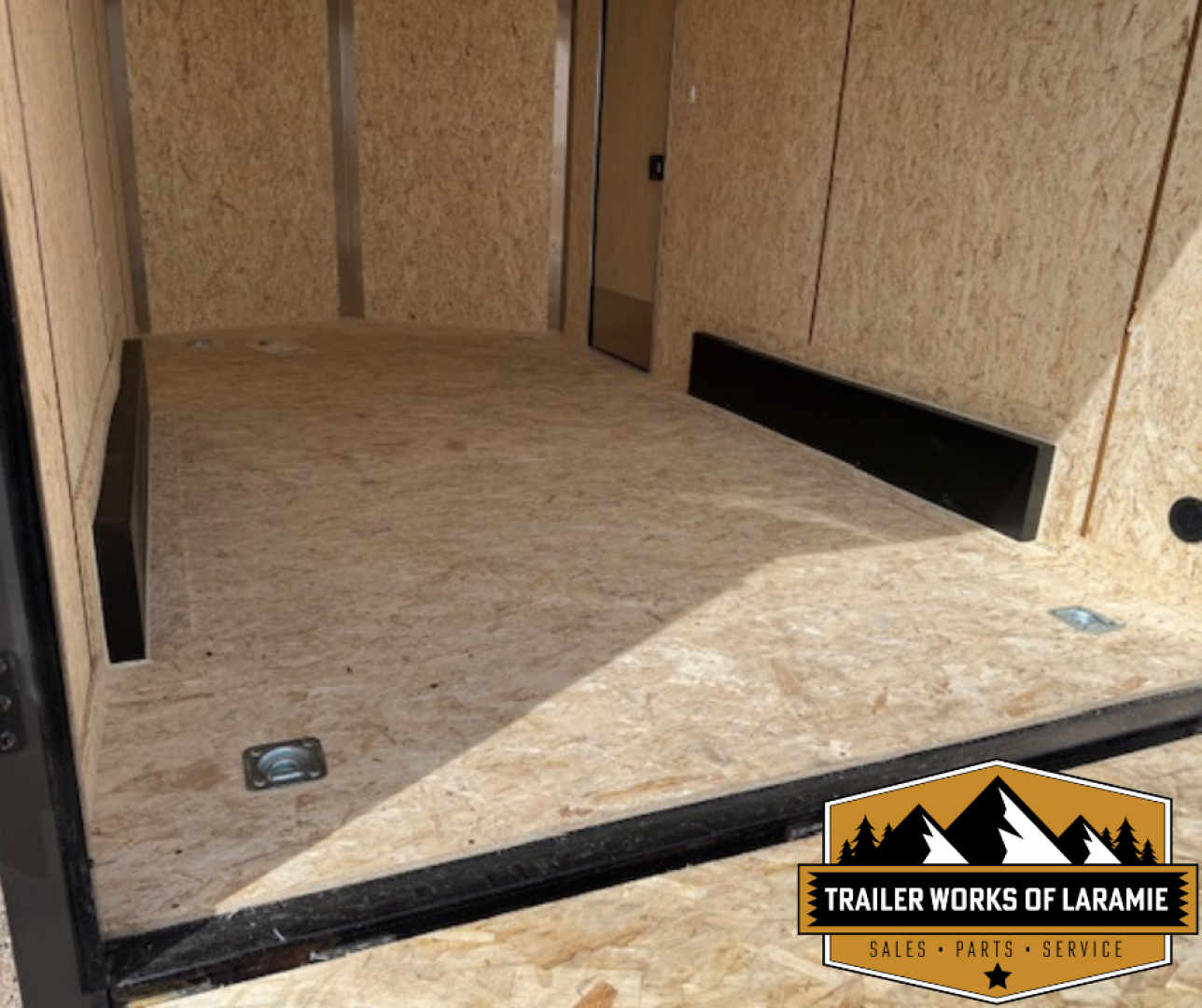 New 2026 Look Trailers 7.5X14 Element SE 7K Cargo / Enclosed Trailer- Charcoal