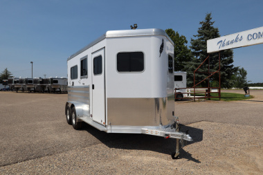 New 2025 Featherlite Trailers 2 Horse BP Trailer
