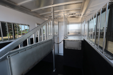 New 2025 Featherlite Trailers 2 Horse BP Trailer