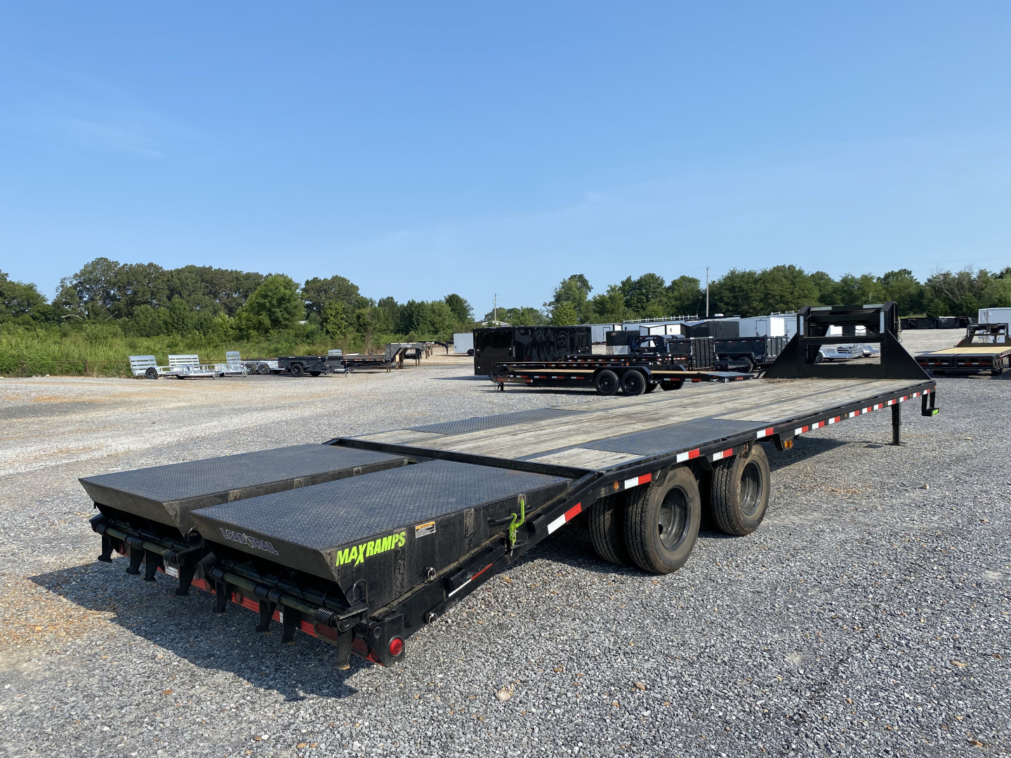 Used 2023 Load Trail 102"x32' 22k Gooseneck Flatbed Trailer