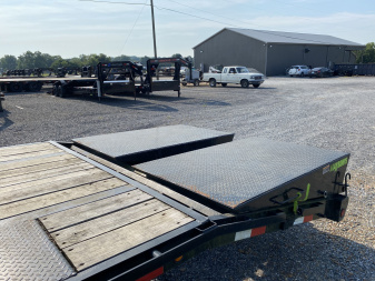 Used 2023 Load Trail 102"x32' 22k Gooseneck Flatbed Trailer