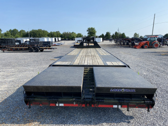 Used 2023 Load Trail 102"x32' 22k Gooseneck Flatbed Trailer