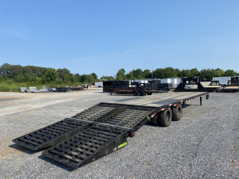 Used 2023 Load Trail 102"x32' 22k Gooseneck Flatbed Trailer