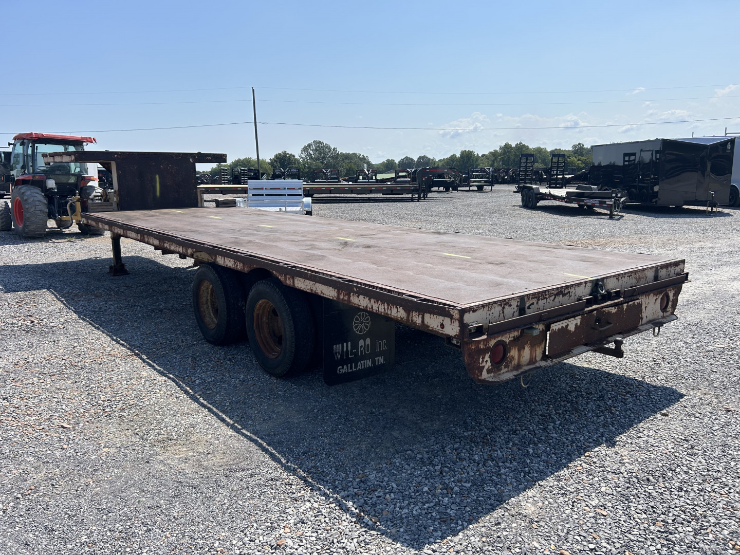 Used 1985 WilRo 24' 20K Gooseneck Flatbed Trailer