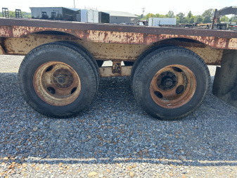 Used 1985 WilRo 24' 20K Gooseneck Flatbed Trailer