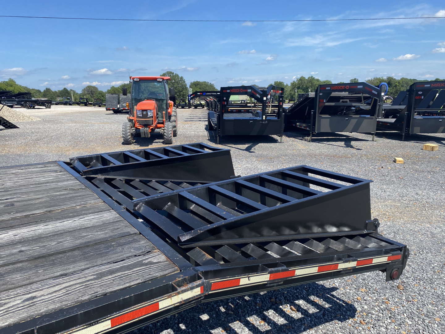 Used 2011 Barlow 102"x25' 20k Flatbed Trailer