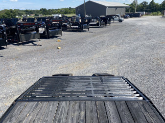 Used 2011 Barlow 102"x25' 20k Flatbed Trailer