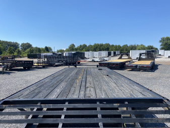 Used 2011 Barlow 102"x25' 20k Flatbed Trailer