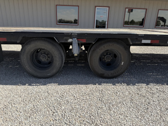 Used PJ Trailers 102"x40' Low Pro Flatdeck w/ Duals- LD