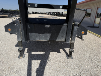 Used PJ Trailers 102"x40' Low Pro Flatdeck w/ Duals- LD