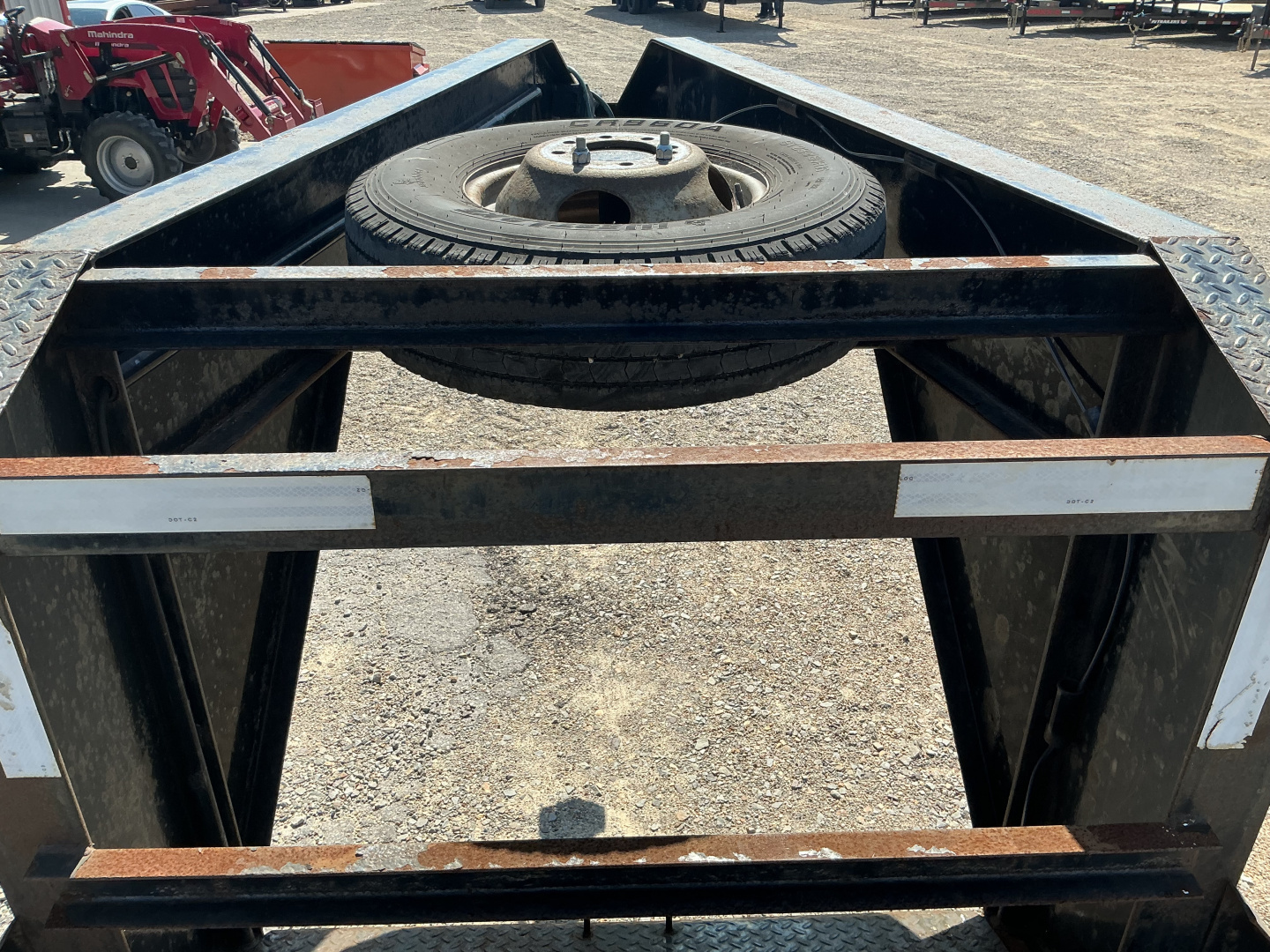 Used PJ Trailers 102"x40' Low Pro Flatdeck w/ Duals- LD