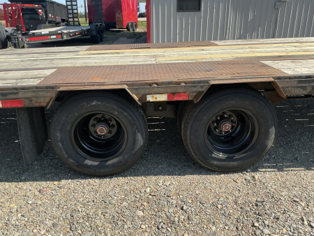 Used PJ Trailers 102"x40' Low Pro Flatdeck w/ Duals- LD