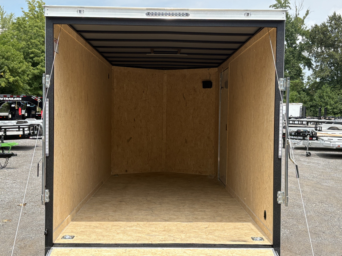 2026 Covered Wagon photo 5