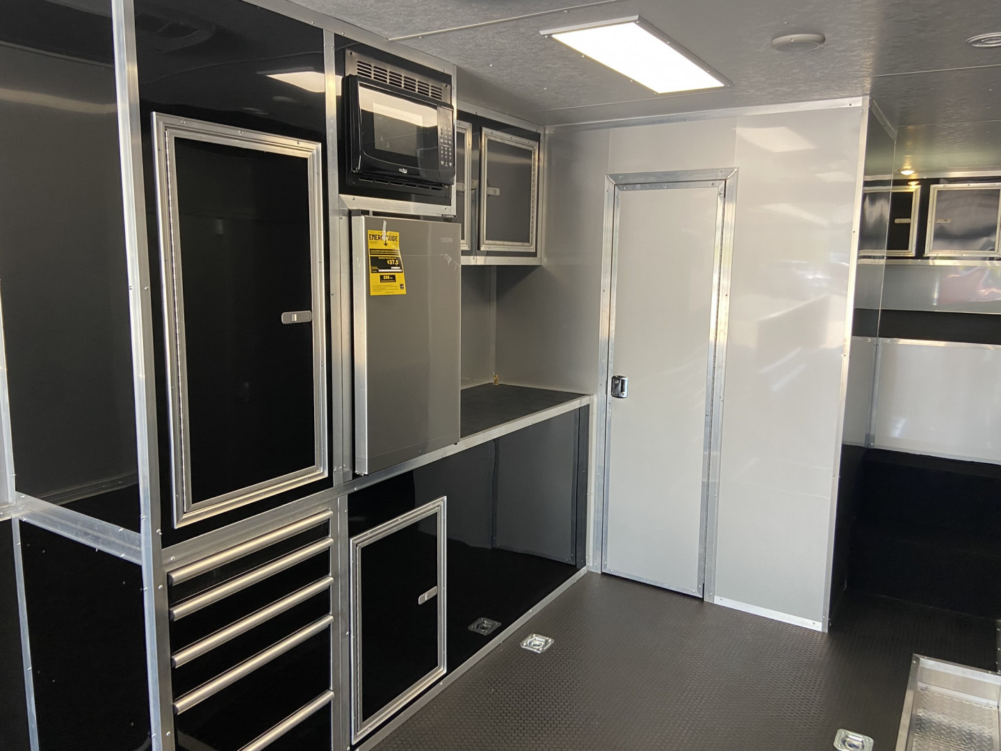 New Vintage 53' Bathroom Package