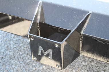 New 2025 Moritz ELBH 7' x 22' Low Pro - Aluminum Ramps - Equipment Trailer - 16000# GVW