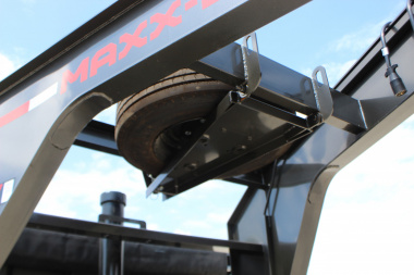 New 2026 MAXX-D DSX 16' Gooseneck Dump Trailer