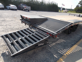 New 2026 PJ Trailers F8J2282BSY6-JA5-MSBS-SP18-WN01 16K Deckover Trailer