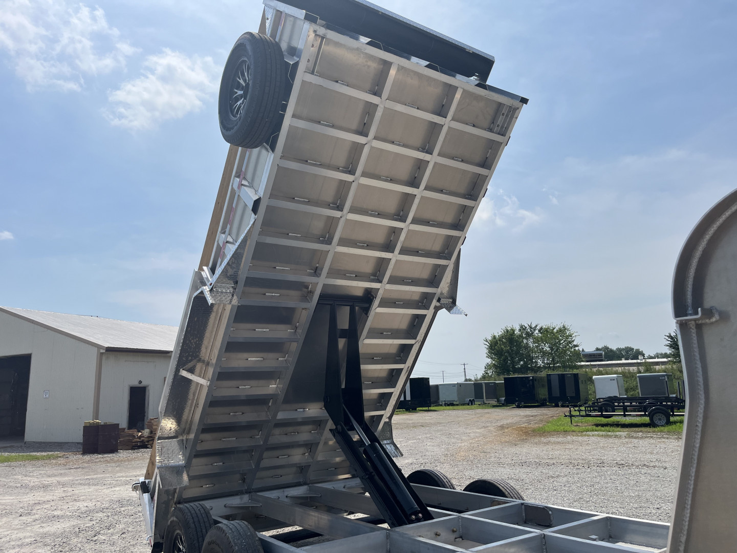 New 2026 Nordtek 82X16 Gooseneck Dump Trailer 16K GVWR 14PLY Tires