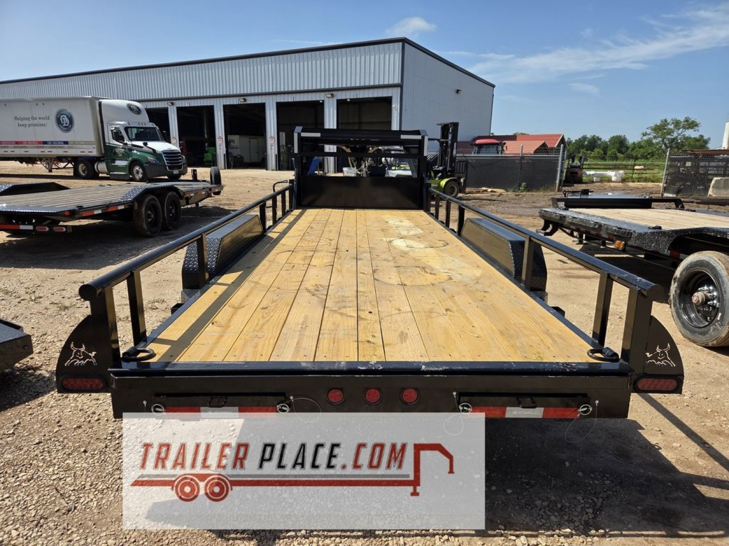 New 2026 IRON BULL 83"X20' 14K ETG W/ SLIDE IN RAMPS