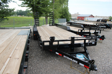 New 2026 PJ Trailers 24' FR 21K GVWR EQUIPMENT TRI AXLE TRAILER WITH FOLDING RAMPS 49517 Equipment Trailer