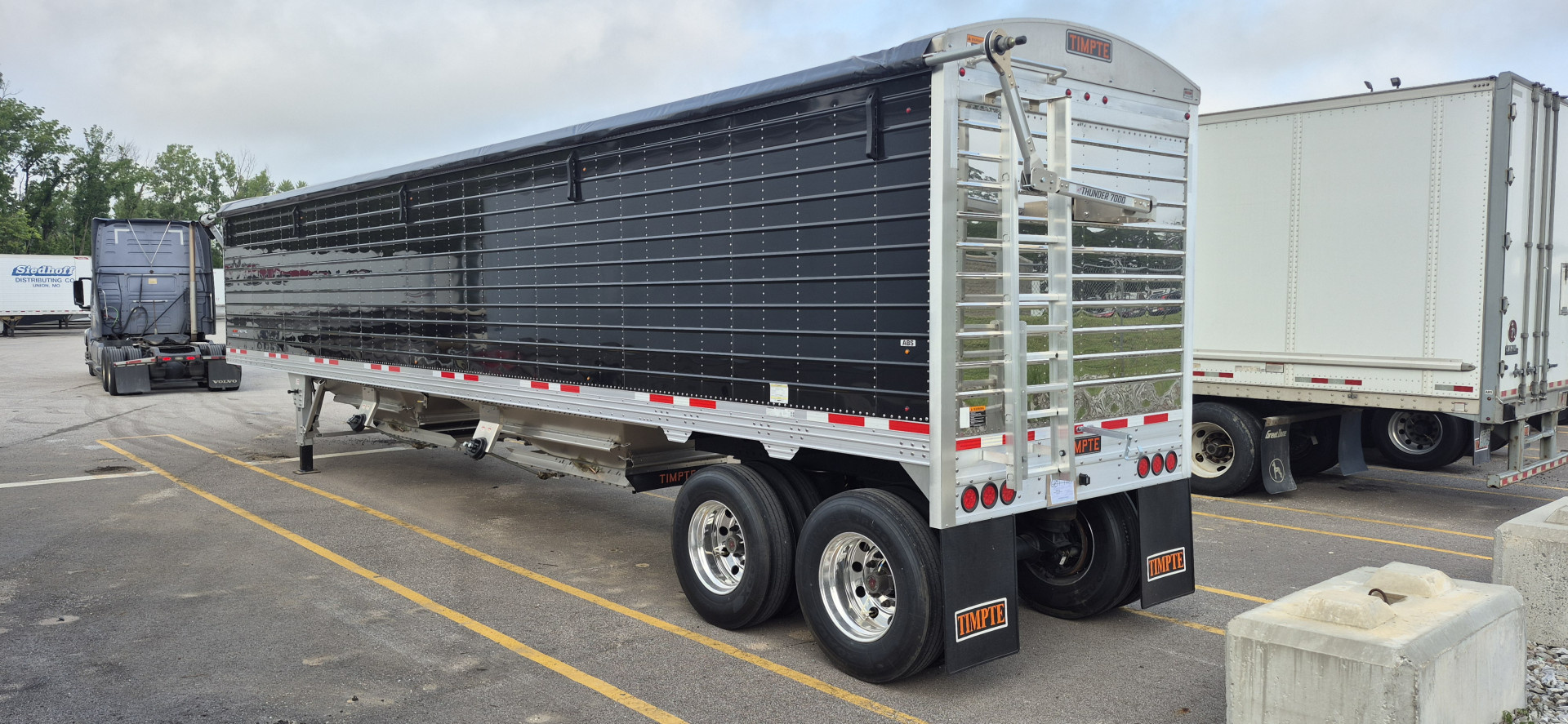 Used $1695/Month 2026 Timpte 43 x 96 x 84 Hopper Trailer w/ Electric Tarp