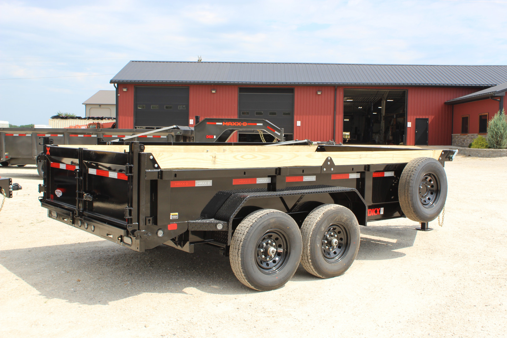 New 2026 MAXX-D DKX 14' dump Dump Trailer