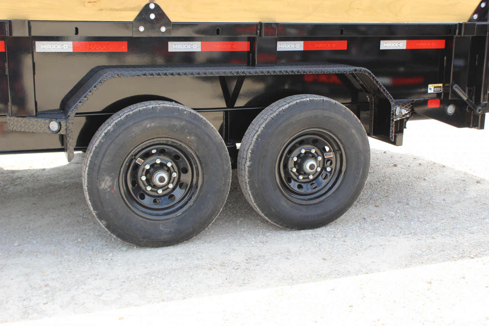 New 2026 MAXX-D DKX 14' dump Dump Trailer