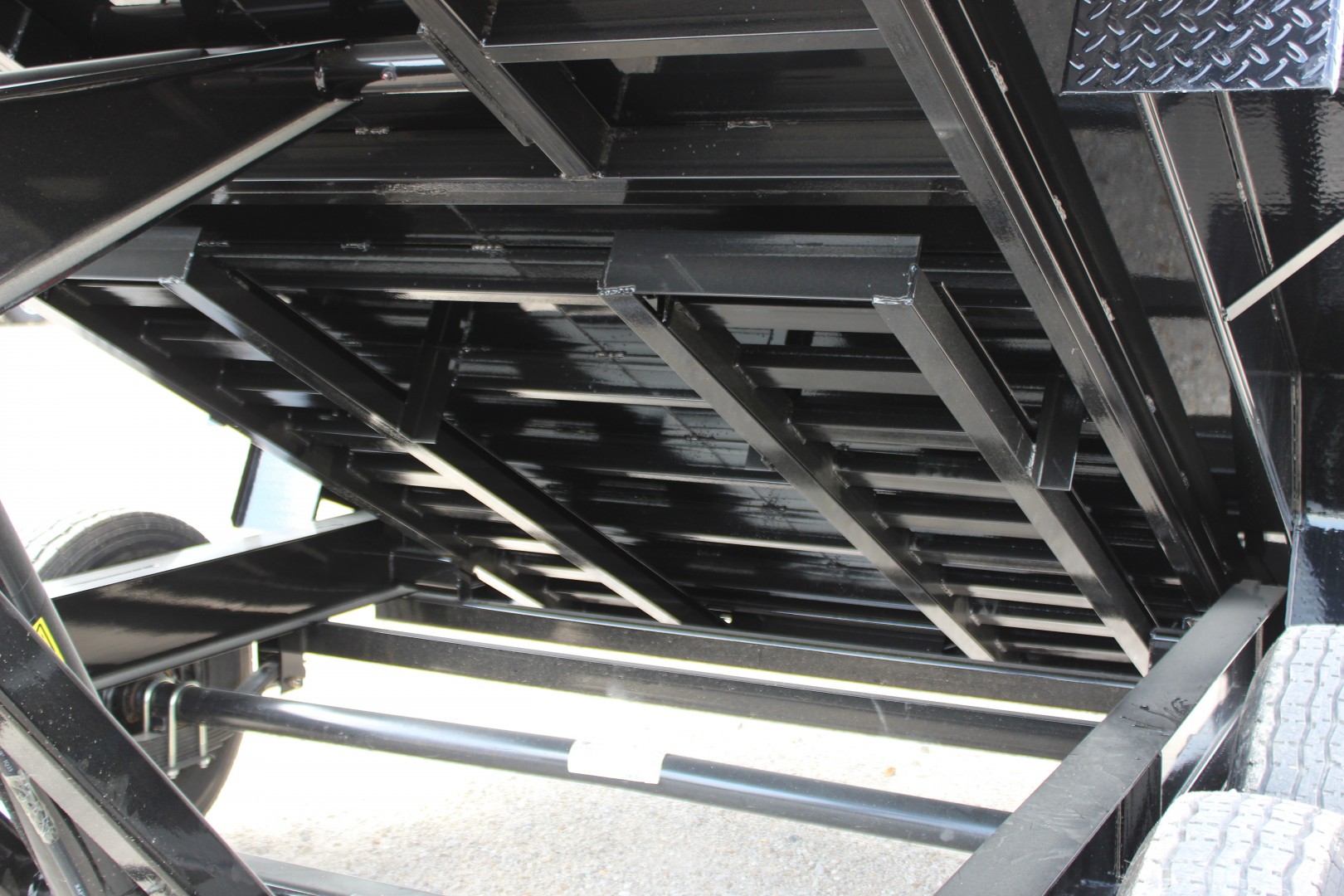 New 2026 MAXX-D DKX 14' dump Dump Trailer